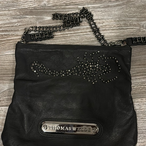 Vintage THOMAS WYLDE Motor Chain SCORPION Black Leather Shoulder Bag Purse - Picture 3 of 13